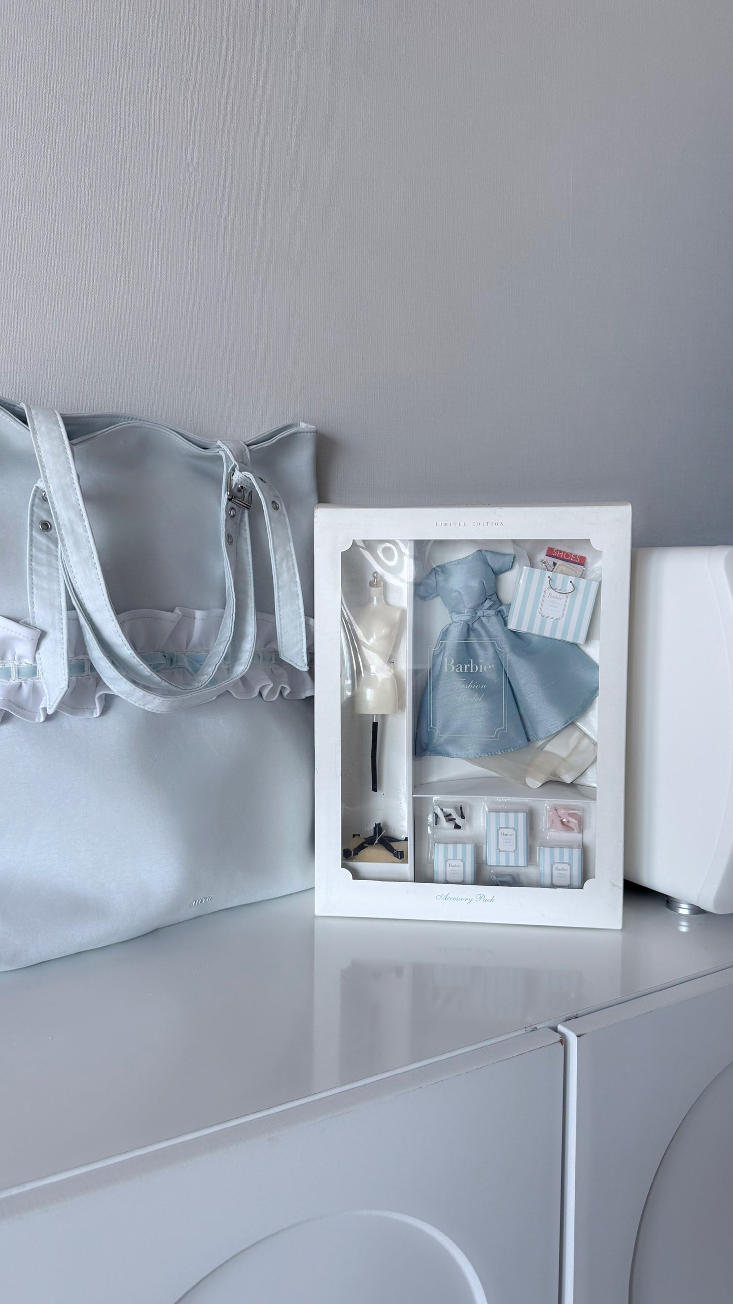 petit frill tote bag (baby blue)