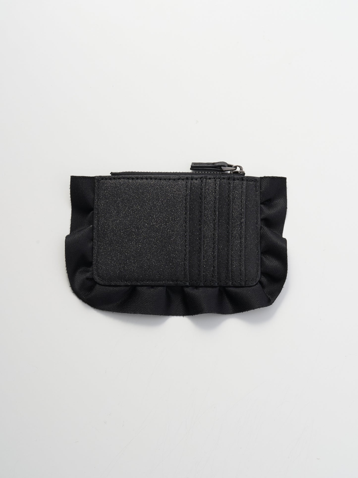 petit frill fragment case