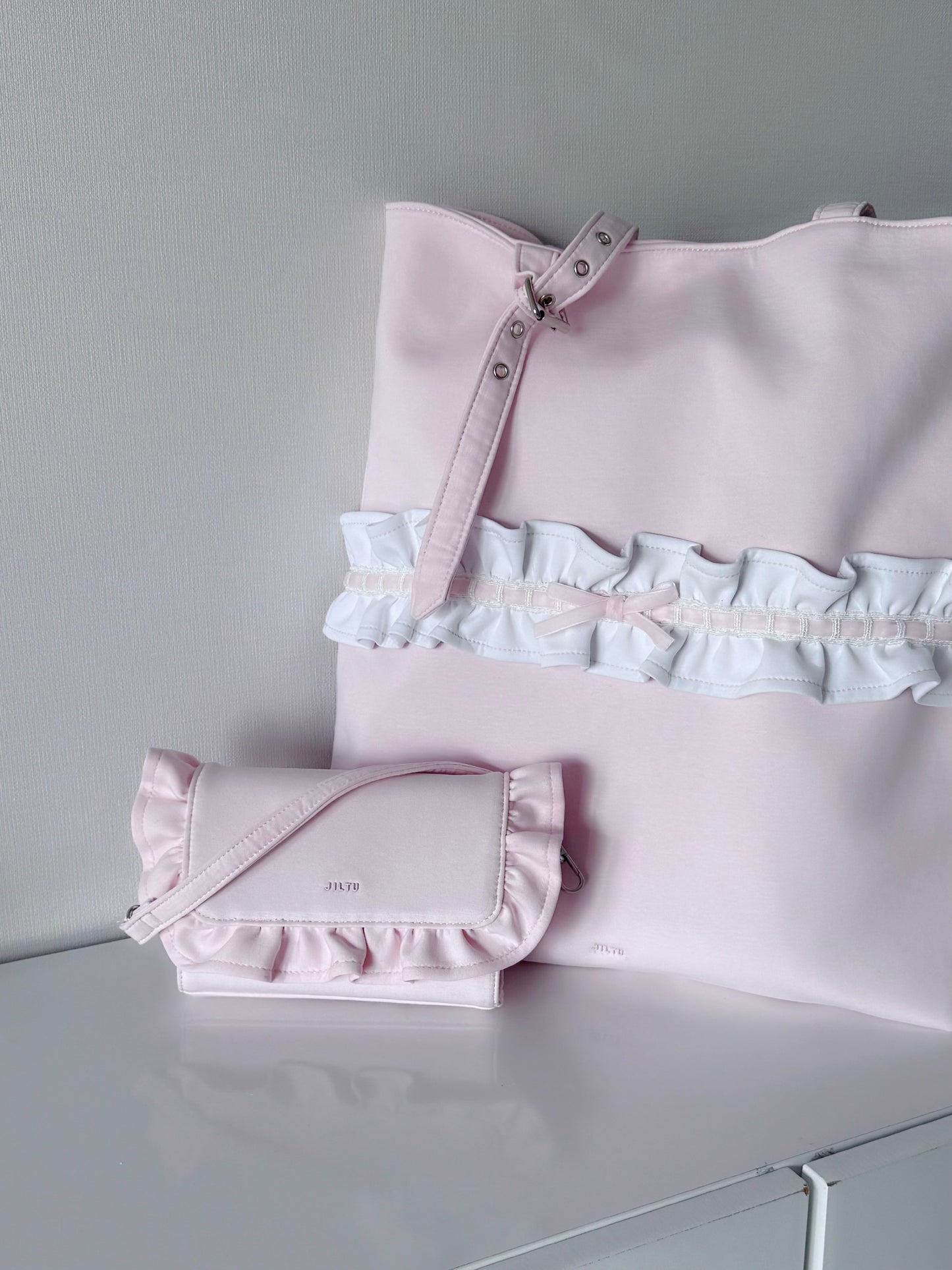 petit frill tote bag (baby pink)