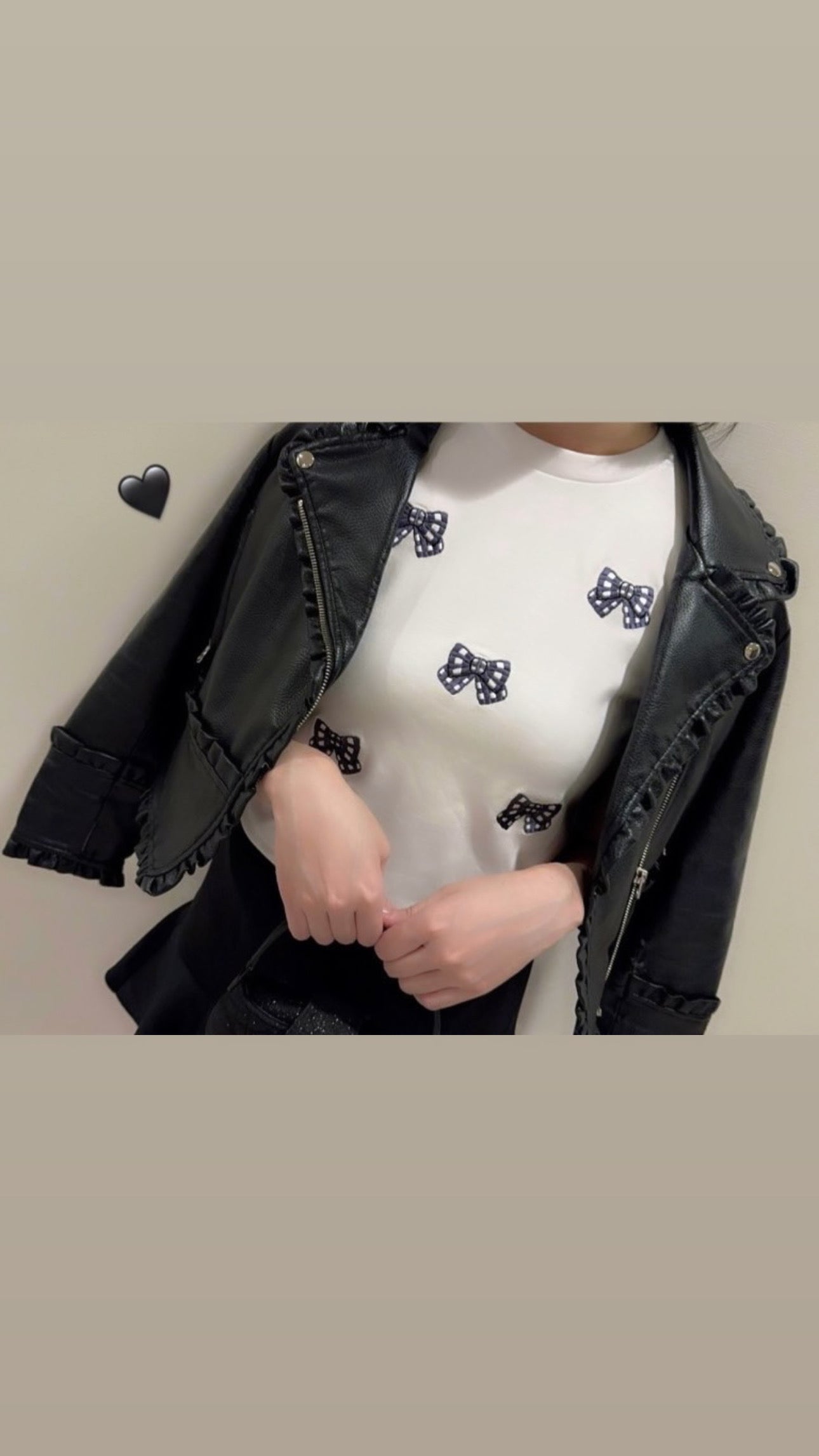 ribbon tee (black)