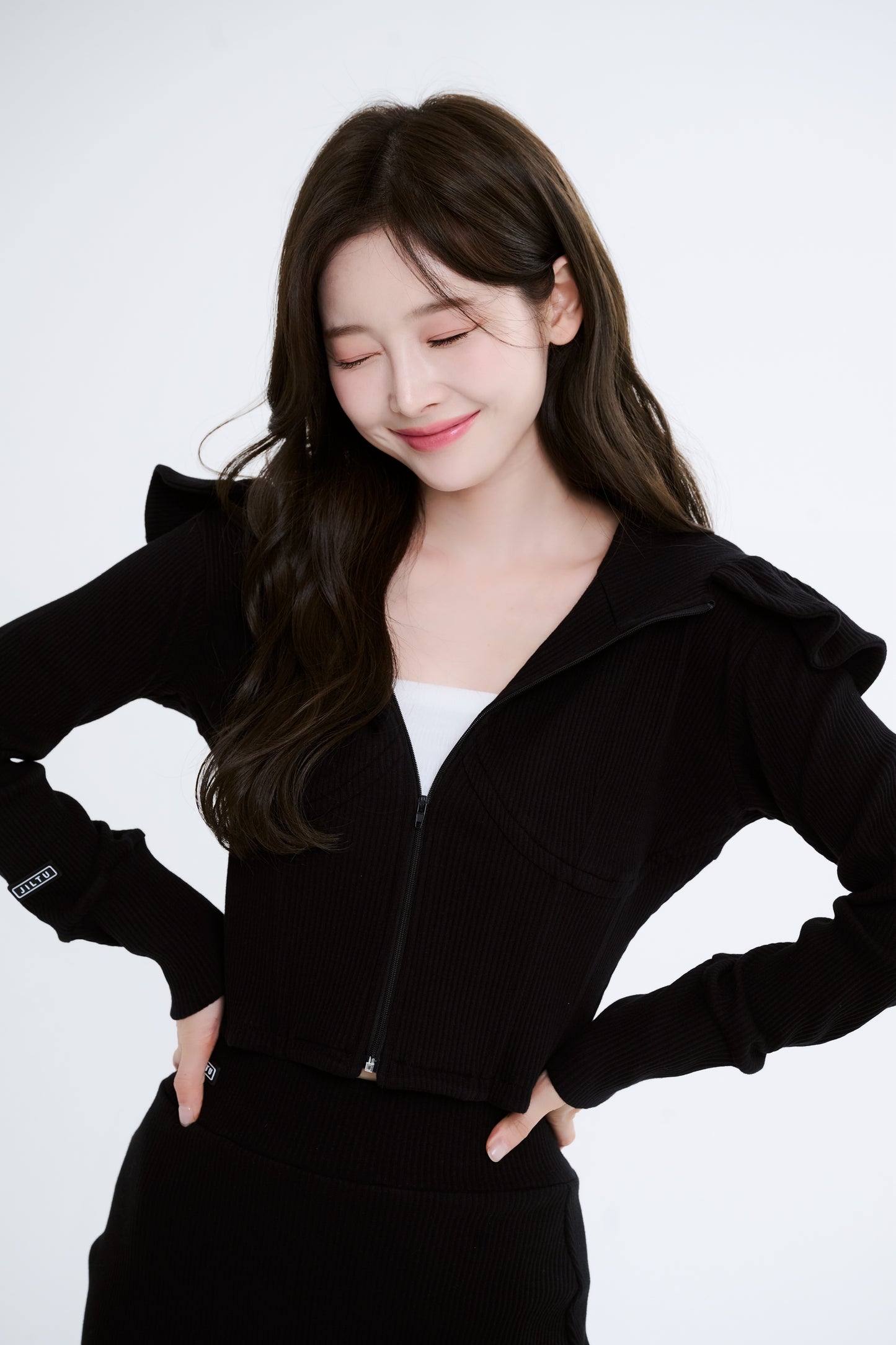 baby frill hoodie (black)