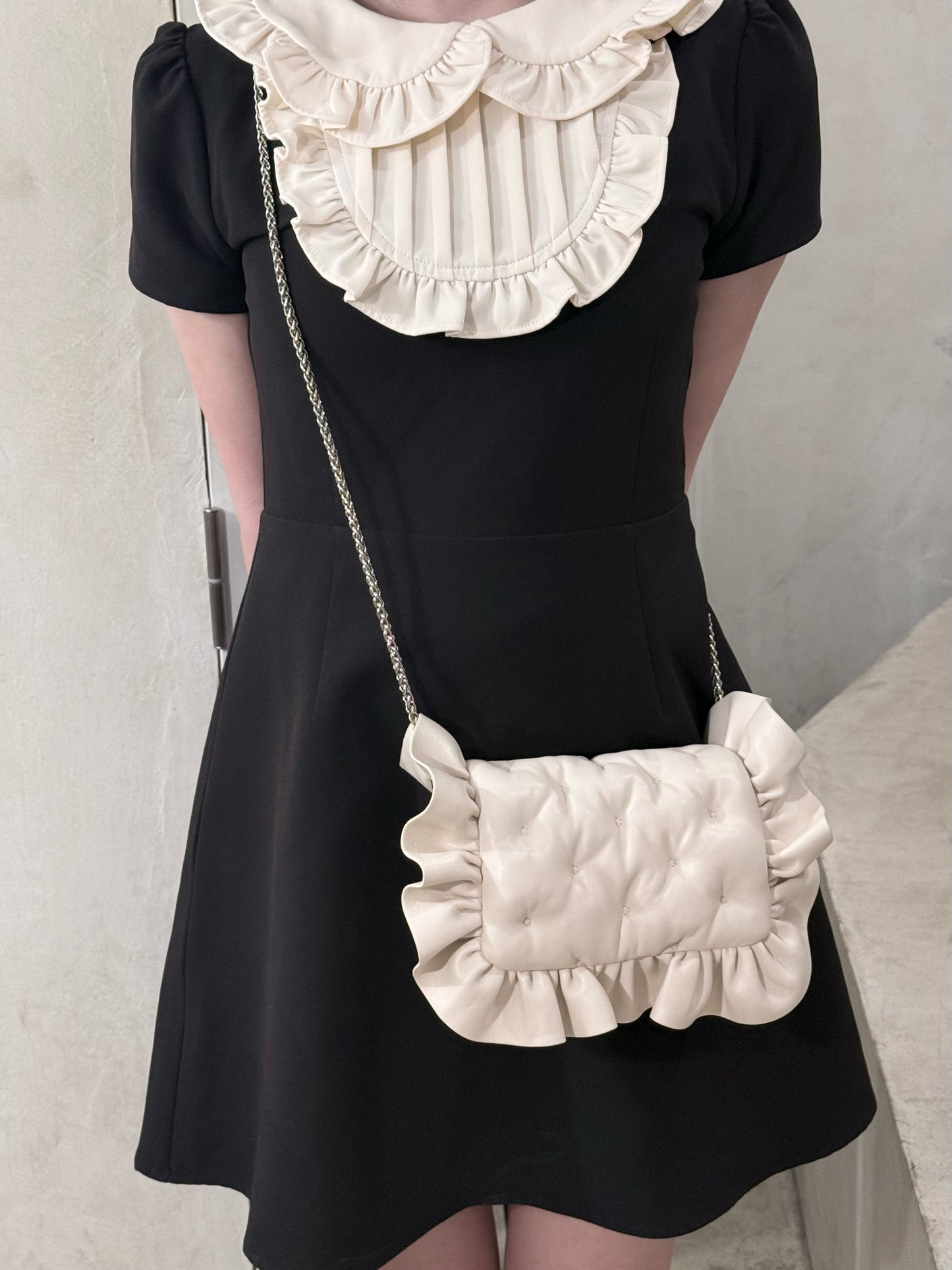 romantic frill pillow bag(ivory)