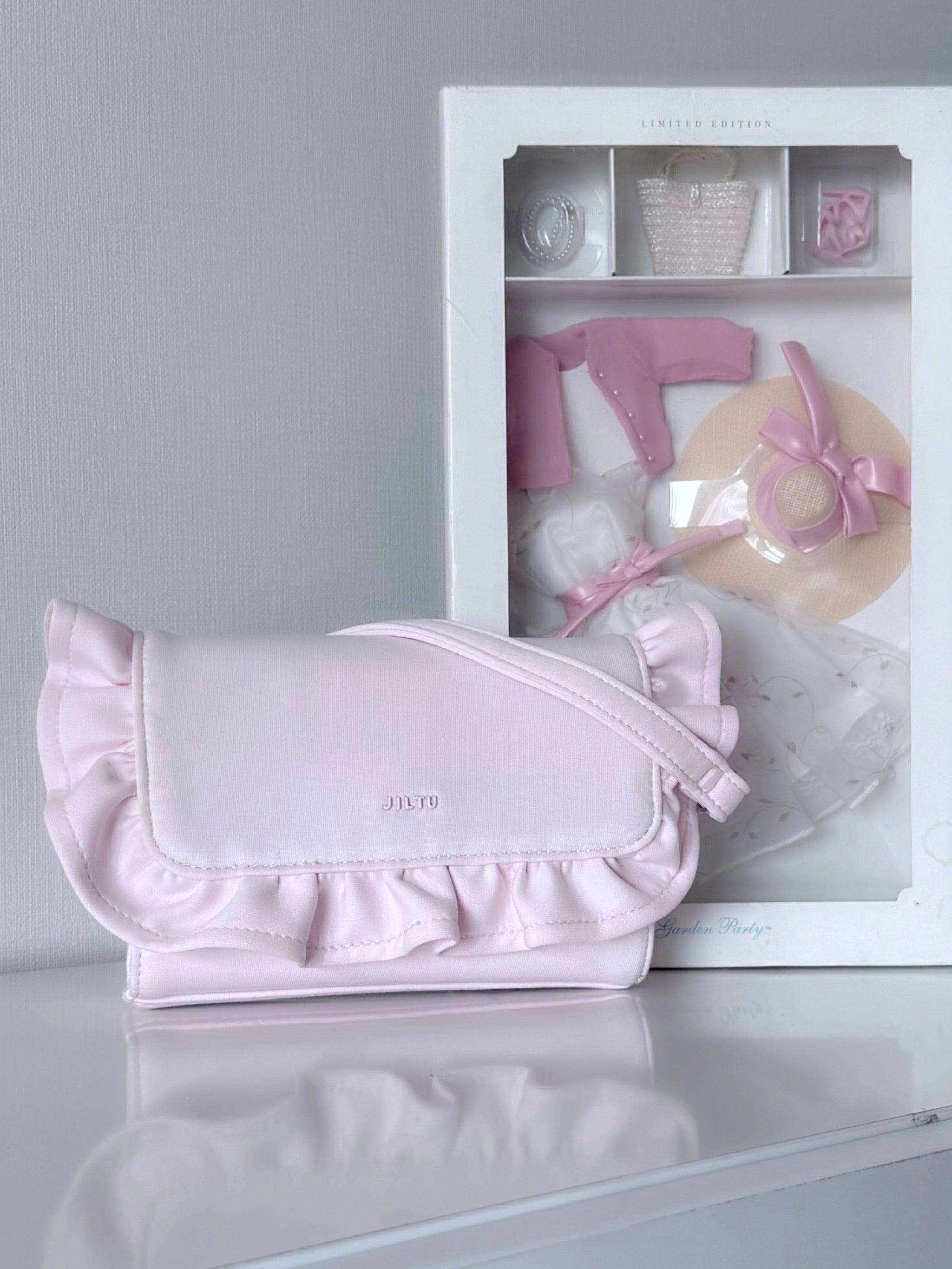 バッグ jiltu frill bag pink jiltu petit frill tote bag white pink L - メルカリ