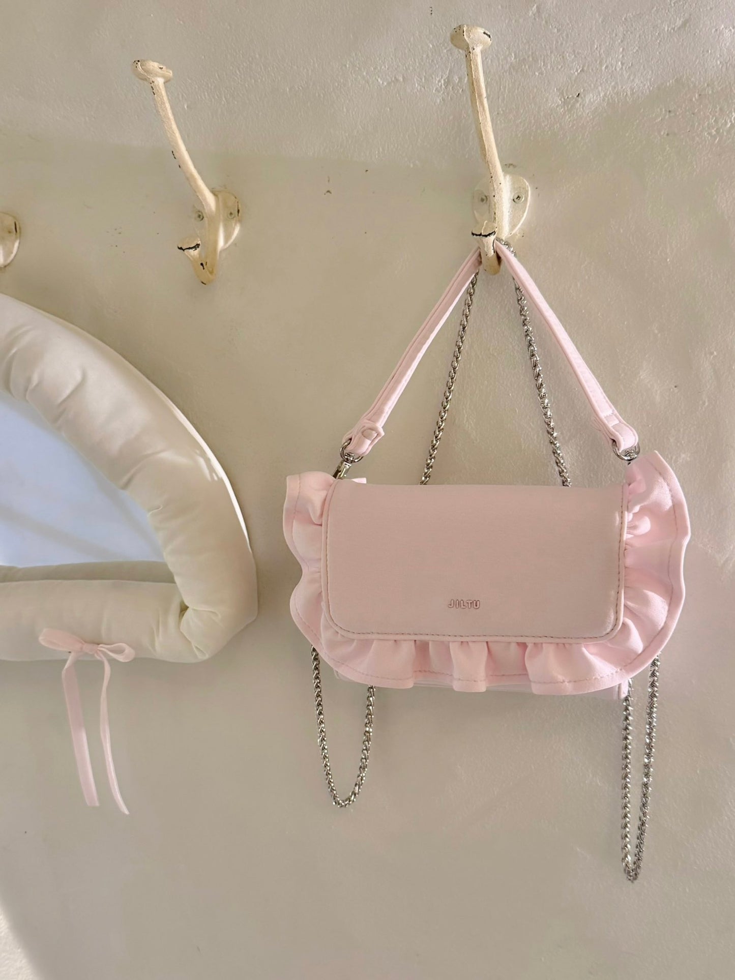 petit frill shoulder bag (baby pink)